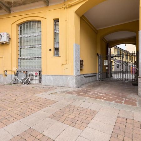 Milano Apartments Mortara Екстериор снимка