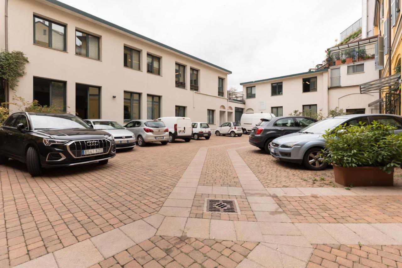 Milano Apartments Mortara Екстериор снимка