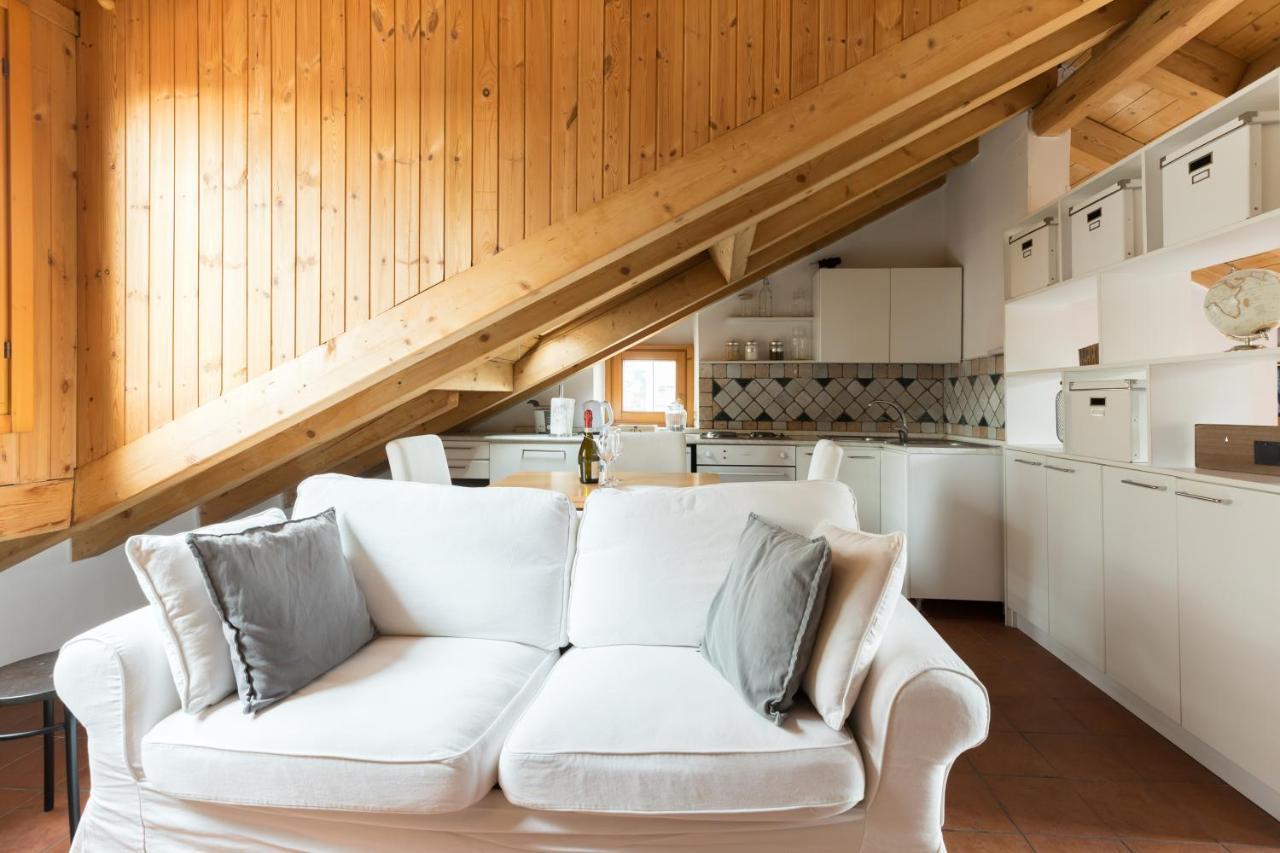 Milano Apartments Mortara Екстериор снимка