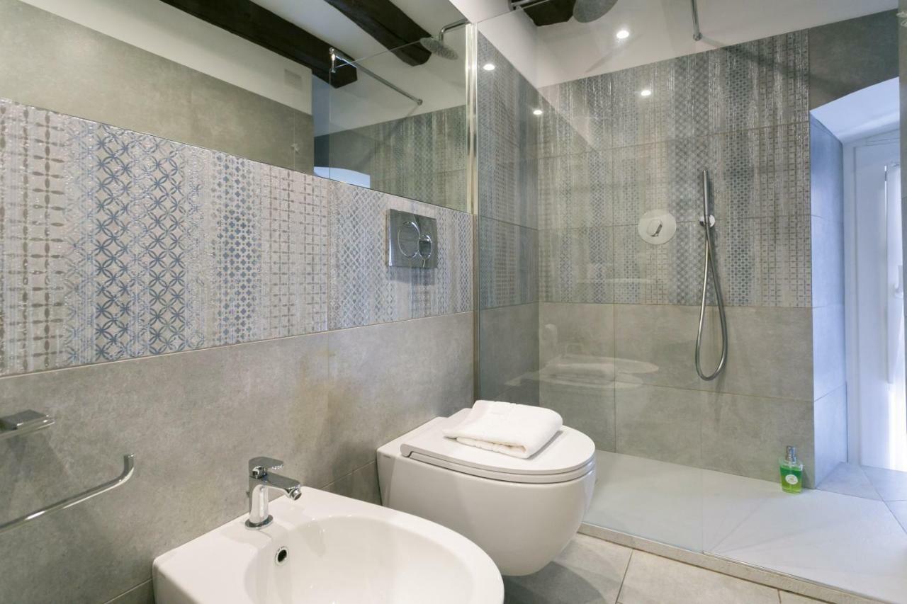 Milano Apartments Mortara Екстериор снимка