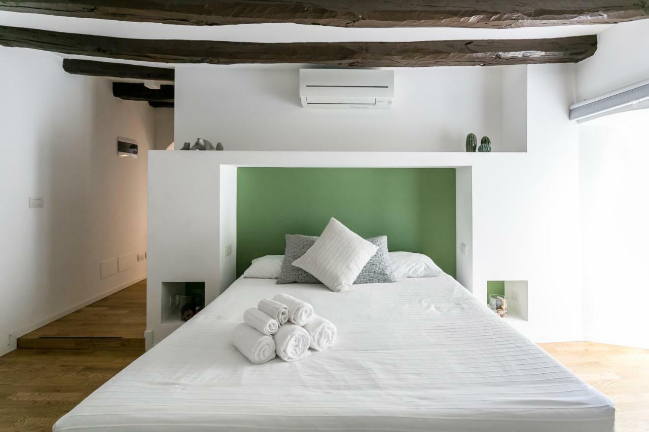 Milano Apartments Mortara Екстериор снимка